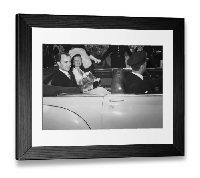 Framed Print : Rita Hayworth and Prince Aly Khan After Wedding Framed Print : Rita Hayworth and Prince Aly Khan After Wedding