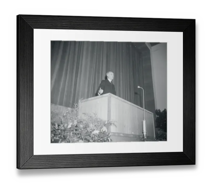 Framed Print : Konrad Adenauer Giving a Speech Framed Print : Konrad Adenauer Giving a Speech
