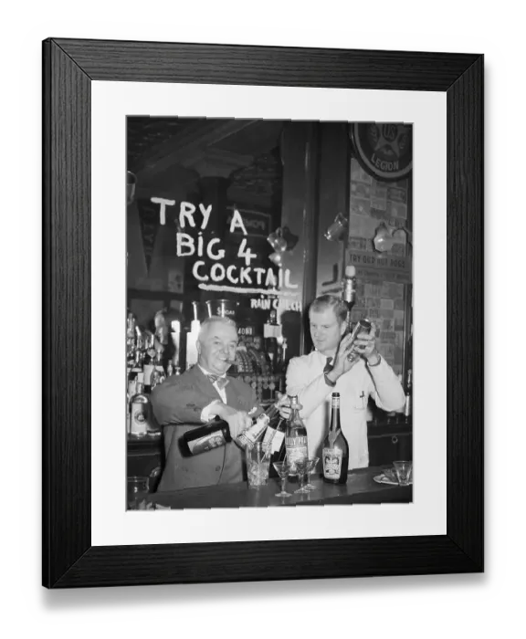 Framed Print : Bartenders Mixing Drinks