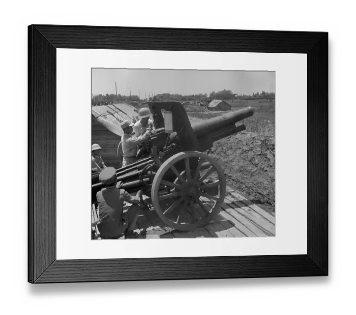 Framed Print : Chinese Soldiers Manning Cannon Framed Print : Chinese Soldiers Manning Cannon