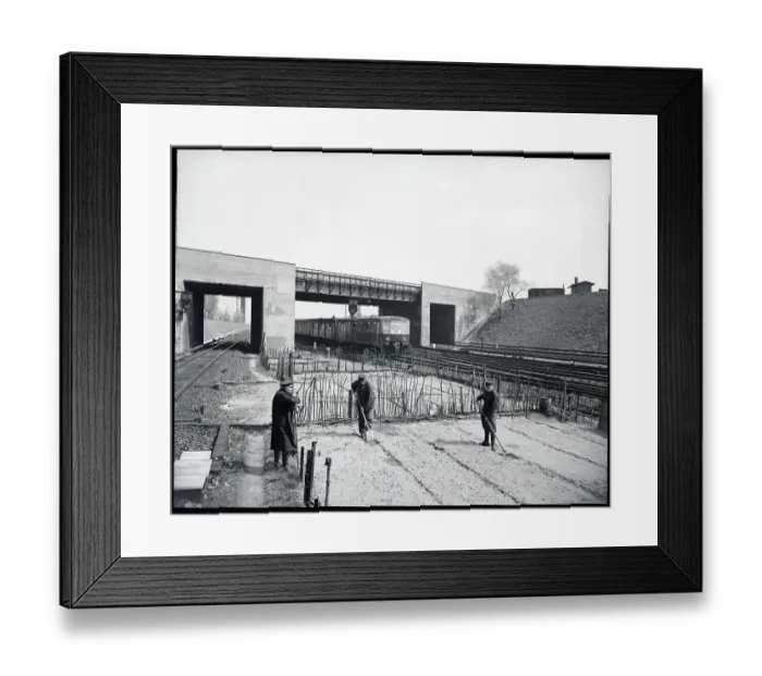Framed Print : People Planting On Their Employee'S Prop Framed Print : People Planting On Their Employee'S Prop