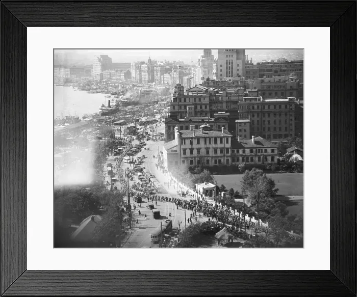 Framed Print : Troops in Street in Shanghai Framed Print : Troops in Street in Shanghai