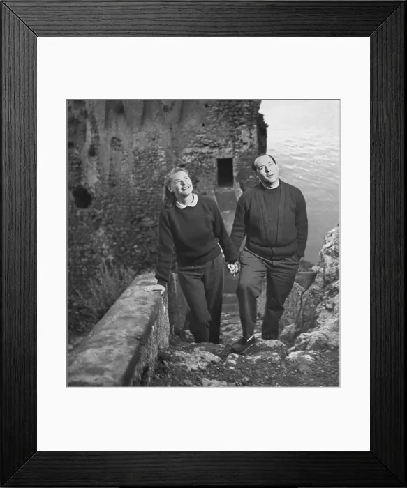 Framed Print : Actress Ingrid Bergman and Roberto Rossellini Sightseeing a Castle Framed Print : Actress Ingrid Bergman and Roberto Rossellini Sightseeing a Castle