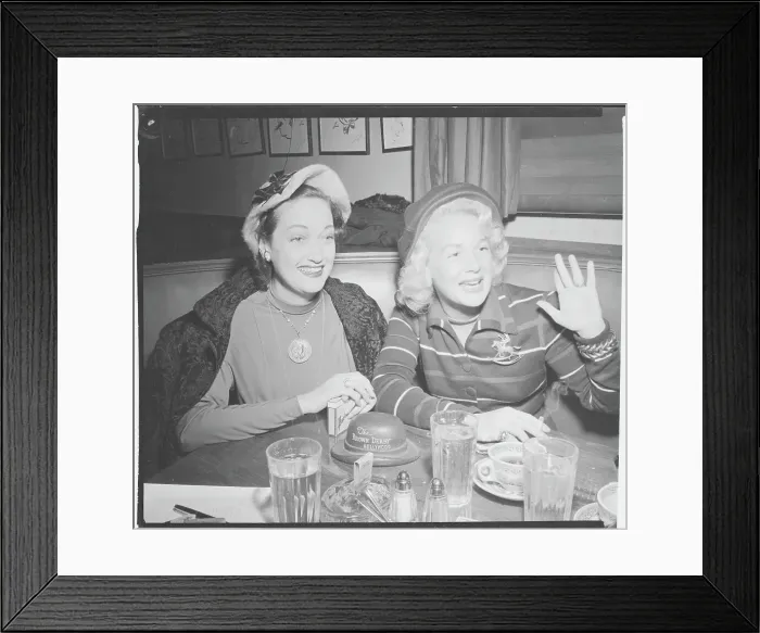 Framed Print : Entertainers Dottie Lamour and Betty Hutton at Brown Derby Table Framed Print : Entertainers Dottie Lamour and Betty Hutton at Brown Derby Table