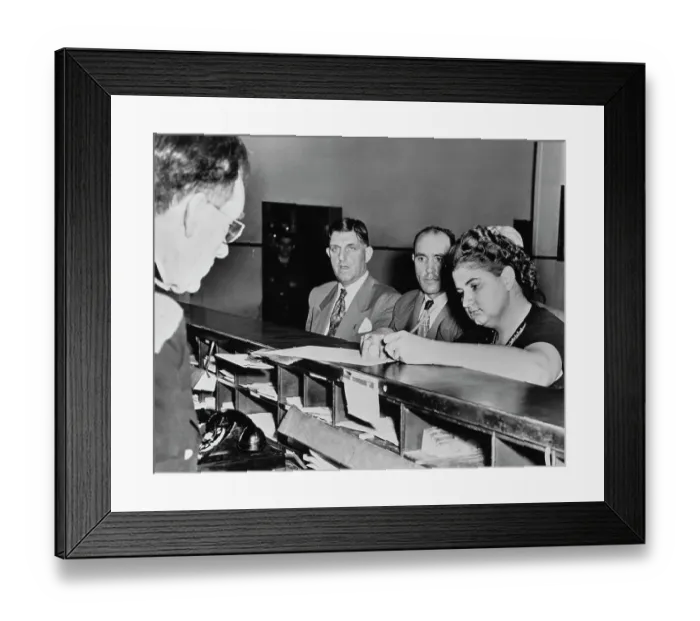 Framed Print : Serial Killers Raymond Fernandez And Martha Beck Framed Print : Serial Killers Raymond Fernandez And Martha Beck