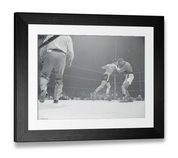Framed Print : Willie Pep and Sandy Saddler in Boxing Action Framed Print : Willie Pep and Sandy Saddler in Boxing Action