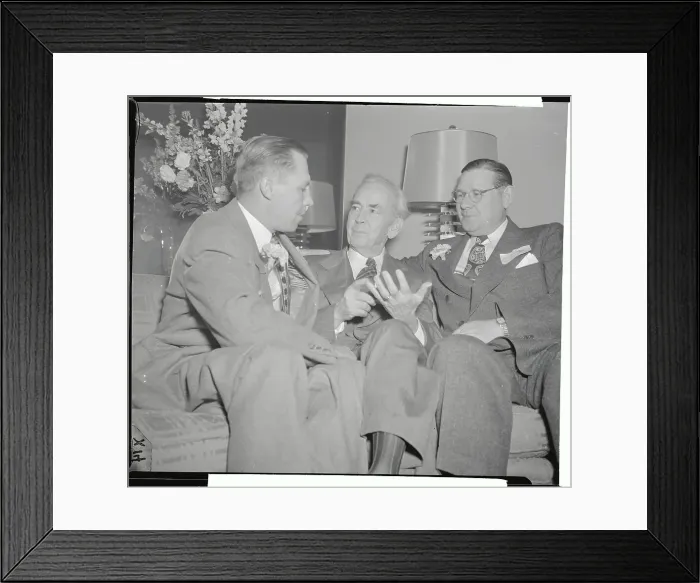 Framed Print : John Rankin with Boyd Tackett and F. Ertel Carlyle Framed Print : John Rankin with Boyd Tackett and F. Ertel Carlyle