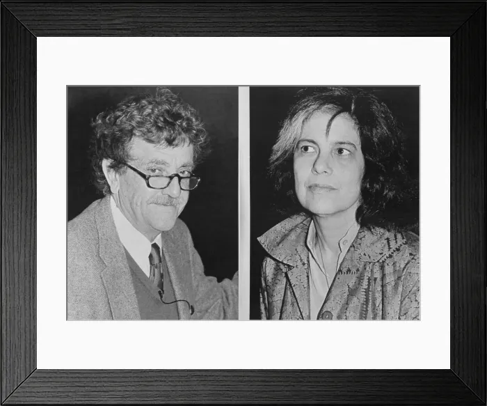 Framed Print : Kurt Vonnegut, Jr. and Susan Sontag Framed Print : Kurt Vonnegut, Jr. and Susan Sontag