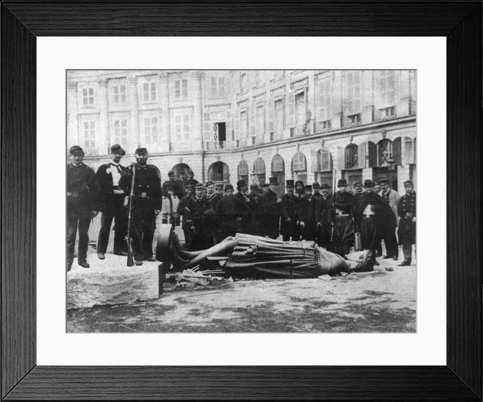 Framed Print : The Demolition Of Napoleonic Colum Framed Print : The Demolition Of Napoleonic Colum