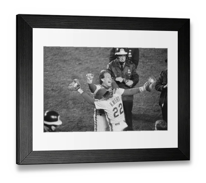 Framed Print : Gary Carter & Ray Knight Embracing Framed Print : Gary Carter & Ray Knight Embracing