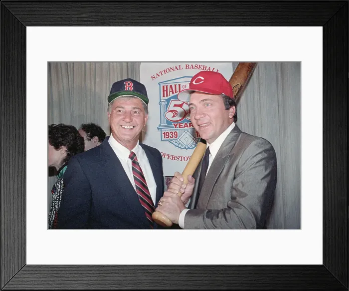 Framed Print : Carl Yastrzemski and Johnny Bench Hallofame Framed Print : Carl Yastrzemski and Johnny Bench Hallofame