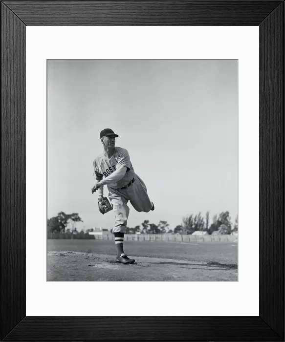 Framed Print : R.'Lefty Grove Piching Leg In Air 1941 Framed Print : R.'Lefty Grove Piching Leg In Air 1941