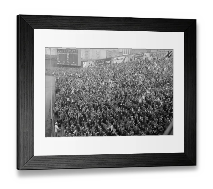 Framed Print : Huge Crowd of Fans at Yankee Stadium Framed Print : Huge Crowd of Fans at Yankee Stadium