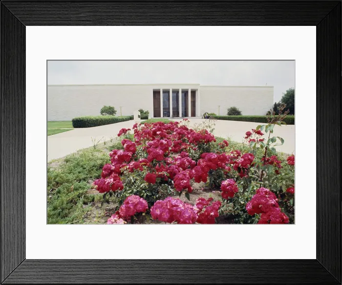 Framed Print : Dwight D Eisenhower Presidential Library Framed Print : Dwight D Eisenhower Presidential Library