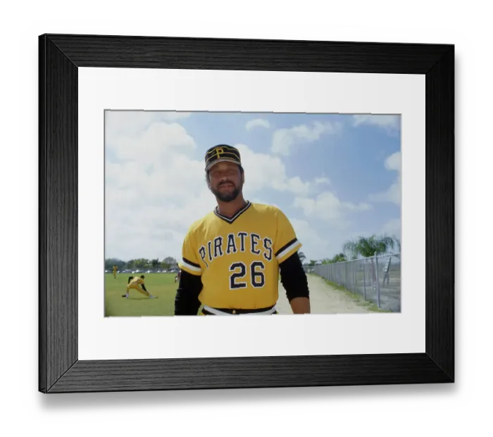 Framed Print : Jim Bibby. Baseball pitcher Jim Bibby (1944 - 2010) Framed Print : Jim Bibby. Baseball pitcher Jim Bibby (1944 - 2010)