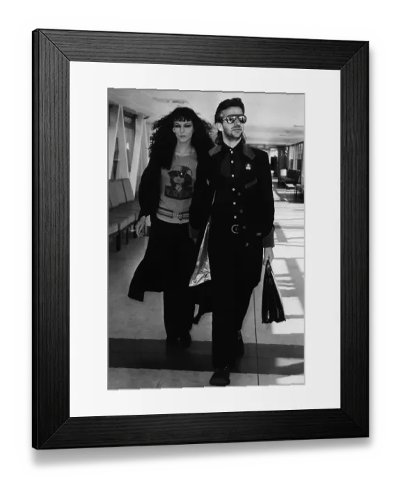 Framed Print : Ringo Starr and Wife Maureen at Airport Framed Print : Ringo Starr and Wife Maureen at Airport
