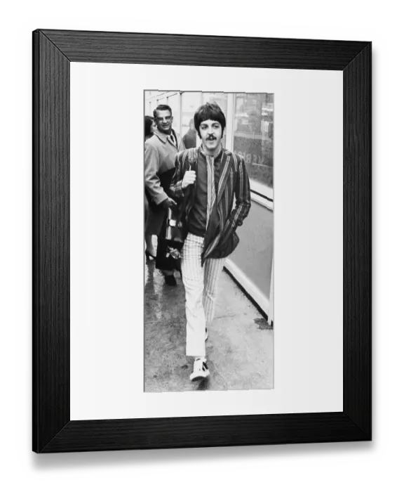 Framed Print : Paul McCartney Arriving at Airport Framed Print : Paul McCartney Arriving at Airport