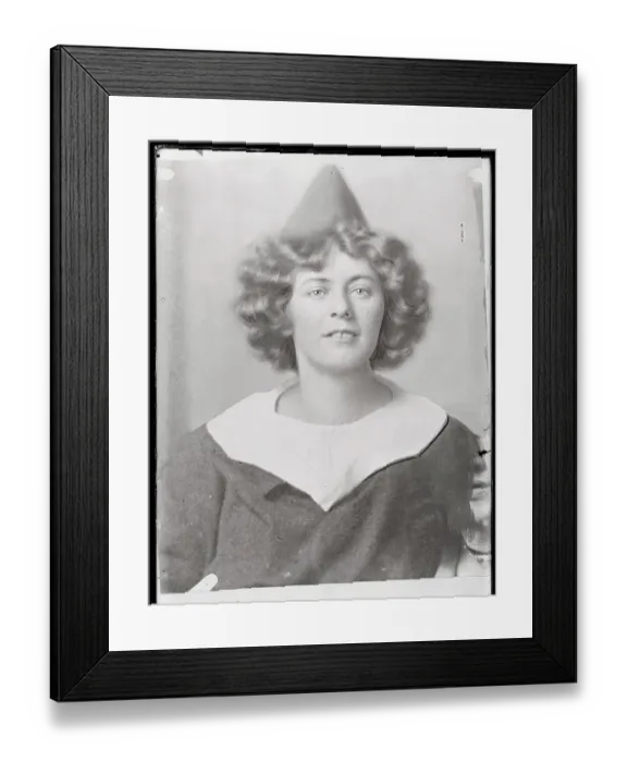 Framed Print : Portrait of Countess Constance Markiewicz
