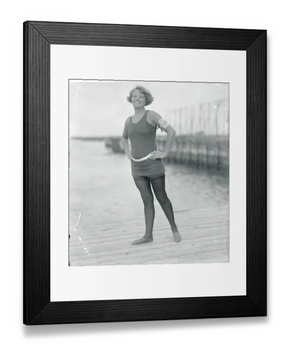 Framed Print : Sea Queen Miss Helen Breekley Framed Print : Sea Queen Miss Helen Breekley