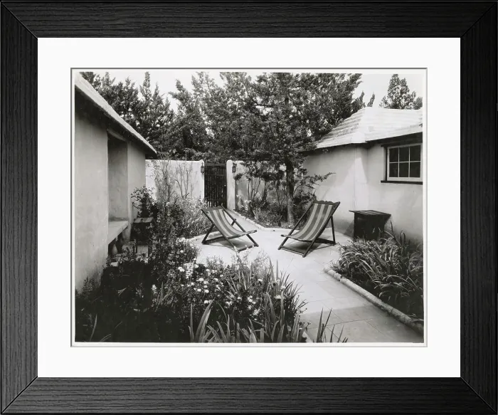 Framed Print : Patio Garden in Bermuda Framed Print : Patio Garden in Bermuda
