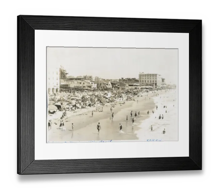 Framed Print : Santa Monica Beach in 1920 Framed Print : Santa Monica Beach in 1920