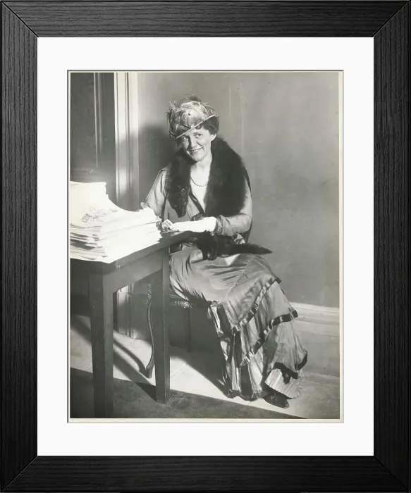 Framed Print : Portrait of Mrs. Charles Dana Gibson Framed Print : Portrait of Mrs. Charles Dana Gibson