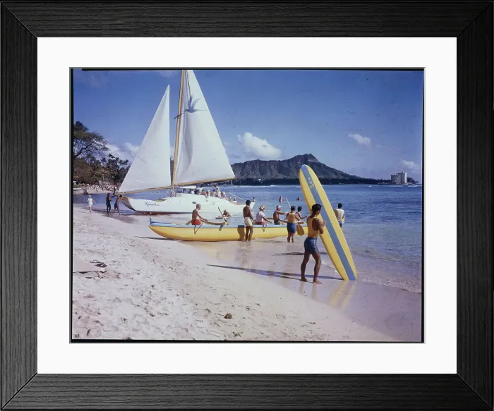 Framed Print : Waikiki Beach Framed Print : Waikiki Beach
