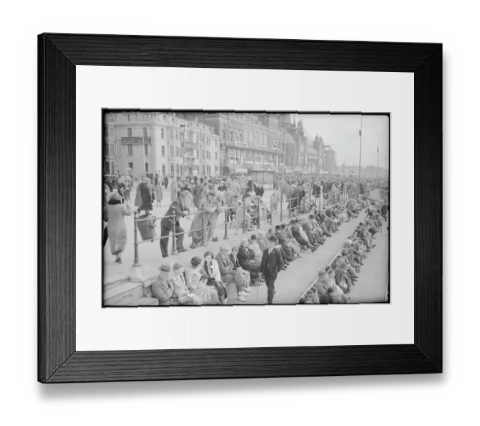 Framed Print : Promenade at Lancashire Framed Print : Promenade at Lancashire