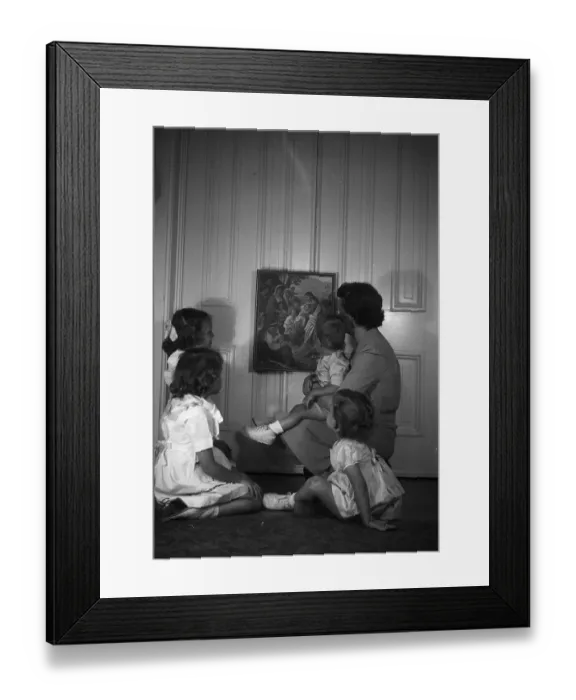 Framed Print : Woman with Children Looking at Picture Framed Print : Woman with Children Looking at Picture