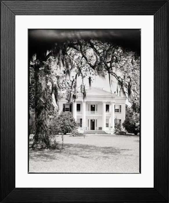 Framed Print : Front View Of An Antebellum Mansion Framed Print : Front View Of An Antebellum Mansion
