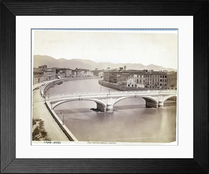 Framed Print : The Solferino Bridge in Pisa Framed Print : The Solferino Bridge in Pisa