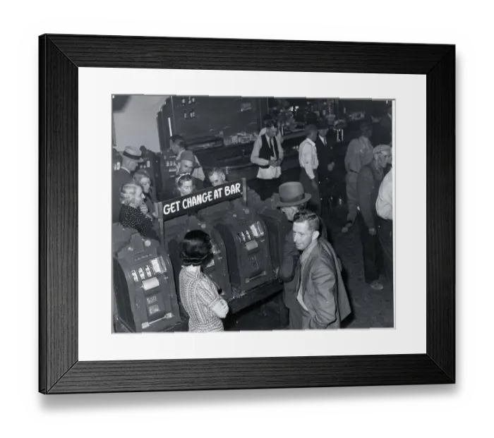 Framed Print : Slot Machines in a Las Vegas Bar