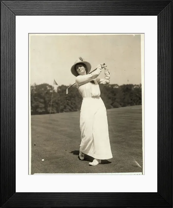 Framed Print : Portrait Of Women'S Golf Champion Framed Print : Portrait Of Women'S Golf Champion