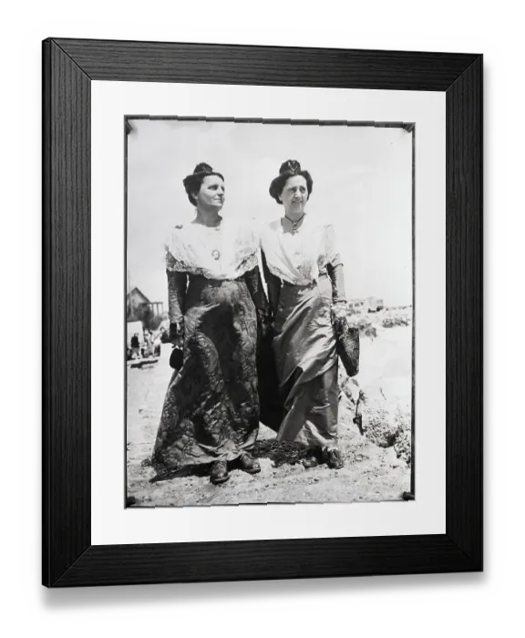 Framed Print : Arlesiennes Posing In Formal Costume Framed Print : Arlesiennes Posing In Formal Costume