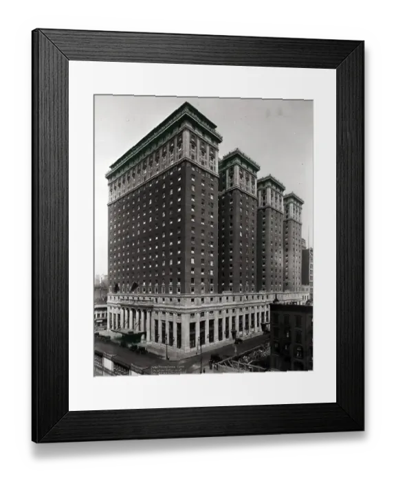 Framed Print : Hotel Pennsylvania on 7th Avenue Framed Print : Hotel Pennsylvania on 7th Avenue