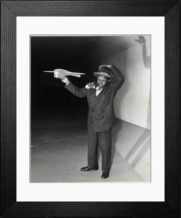 Framed Print : Eddie Rochester Anderson In Wind Tunne Framed Print : Eddie Rochester Anderson In Wind Tunne