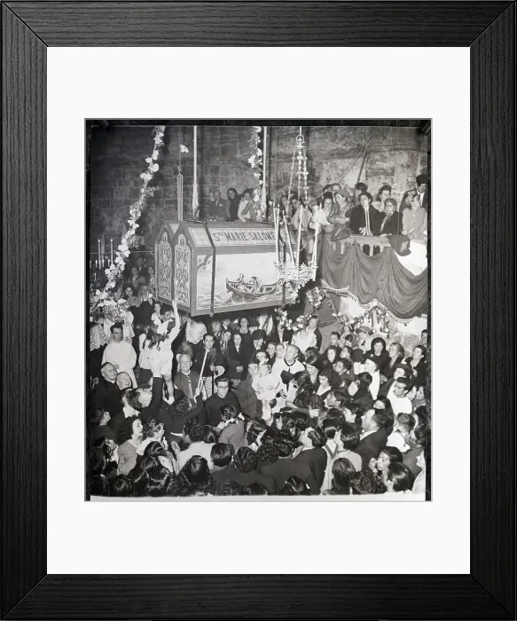 Framed Print : Coffin Being Lowered Into Crowd Framed Print : Coffin Being Lowered Into Crowd
