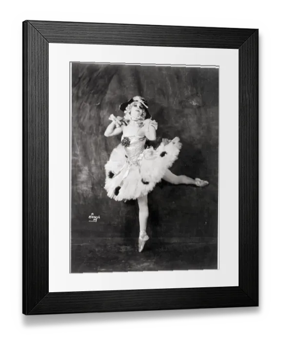 Framed Print : Anna Pavlova In Typical Pose Framed Print : Anna Pavlova In Typical Pose