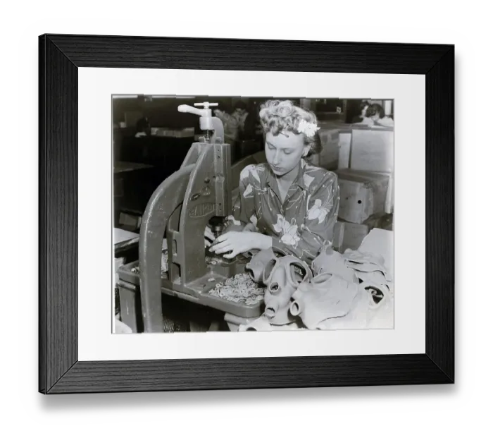 Framed Print : Woman Worker At World War Ii Punchpress Framed Print : Woman Worker At World War Ii Punchpress