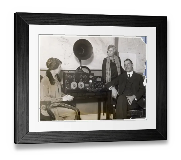 Framed Print : Secretary Of Navy Family Wait Returns