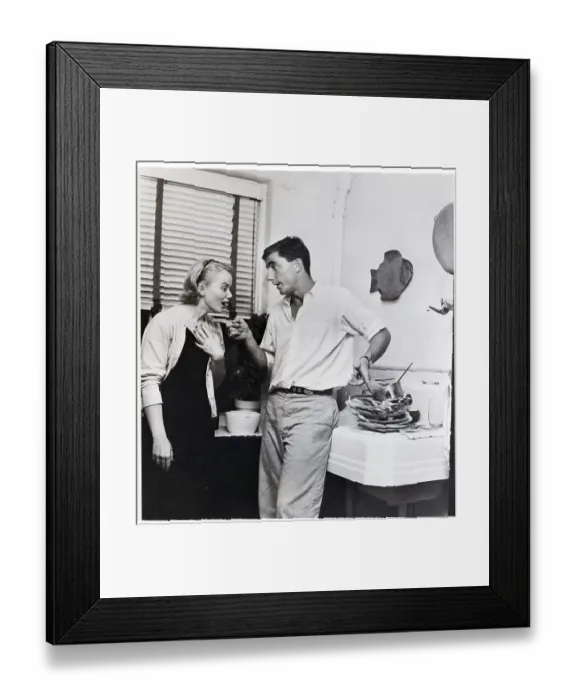 Framed Print : Woman Arguing With Her Husband