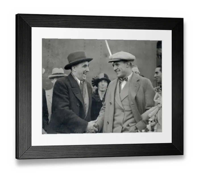 Framed Print : Red Grange Being Greeted at Airport Framed Print : Red Grange Being Greeted at Airport