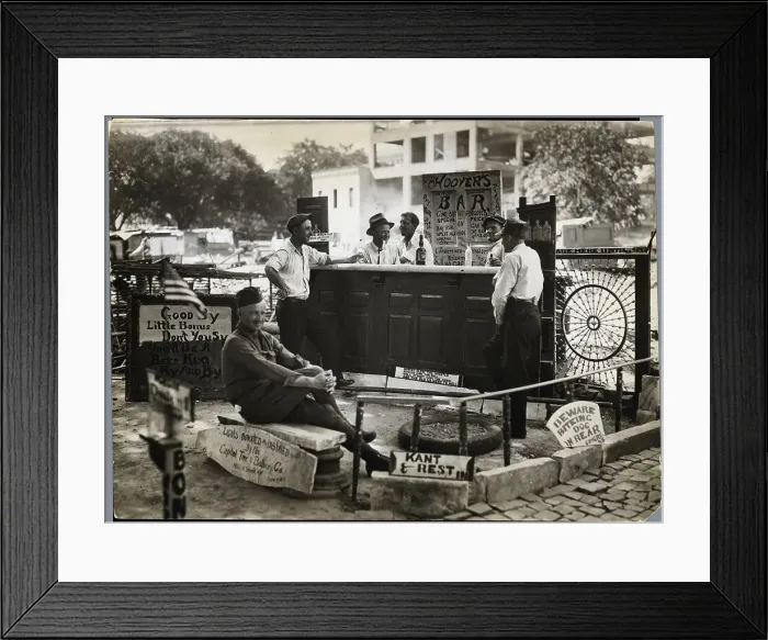 Framed Print : Bonus Army Members by Outside Bar-Stand