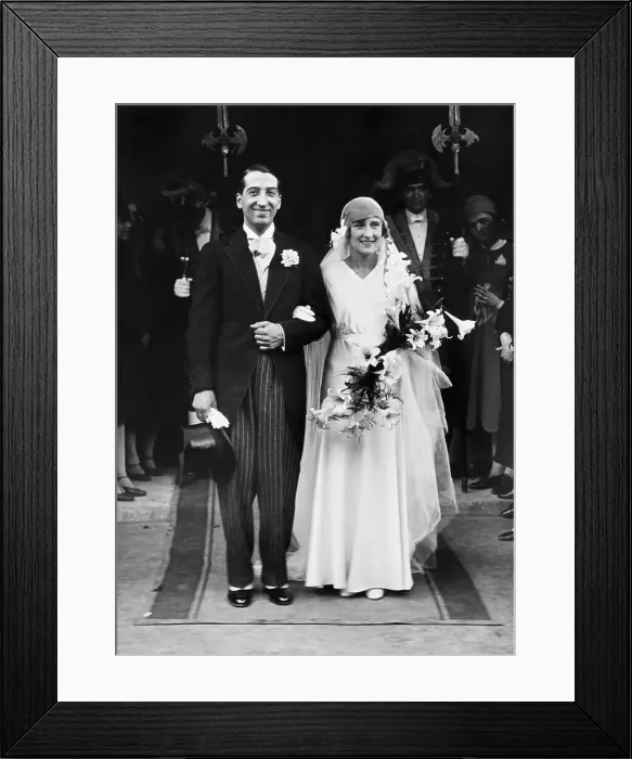 Framed Print : Rene Lacoste & Mlle Thion De La Chaume Framed Print : Rene Lacoste & Mlle Thion De La Chaume