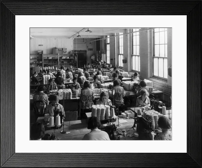 Framed Print : Women In Factory Making Powder Puffs