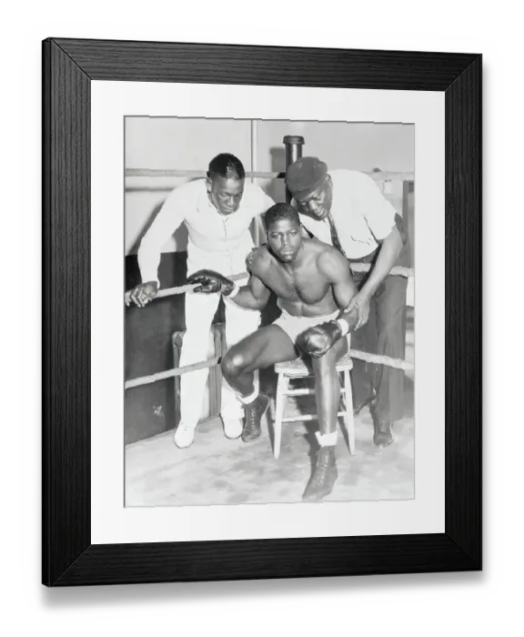 Framed Print : Leroy Haynes, Jack Johnson and Fred Jenkins Training in the Ring Framed Print : Leroy Haynes, Jack Johnson and Fred Jenkins Training in the Ring