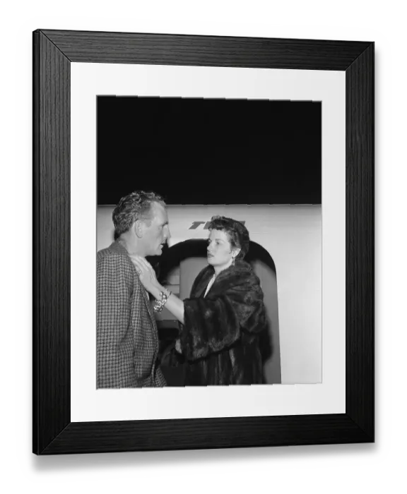 Framed Print : Jane Russell and Bob Waterfield Framed Print : Jane Russell and Bob Waterfield