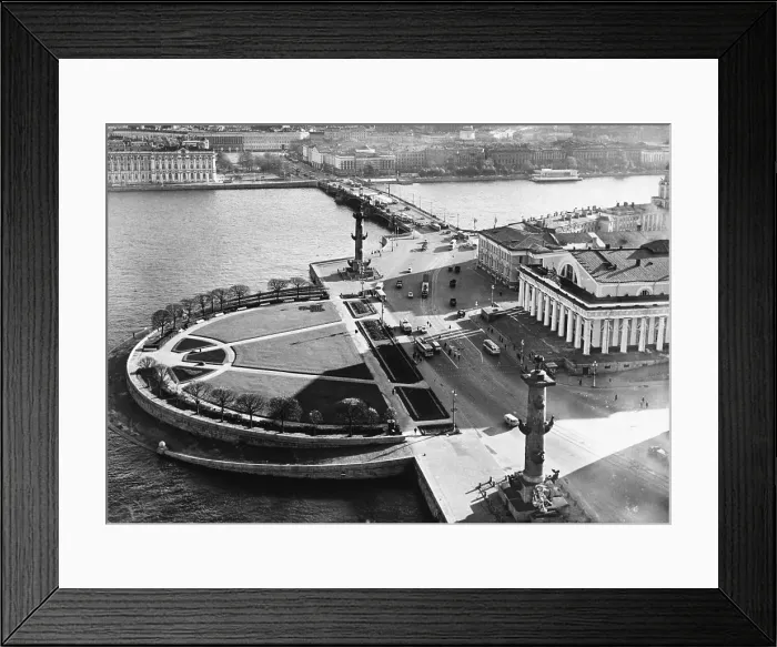 Framed Print : Birzhevaya Square Framed Print : Birzhevaya Square