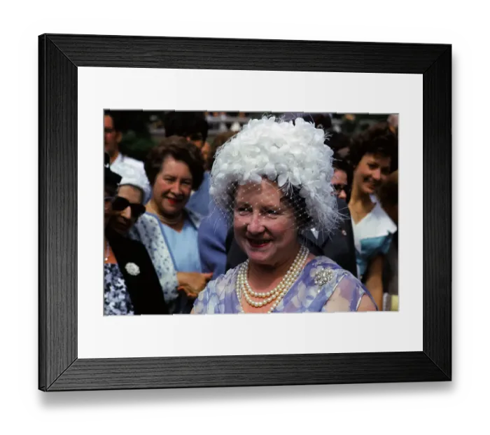 Framed Print : Queen Mother Elizabeth Framed Print : Queen Mother Elizabeth