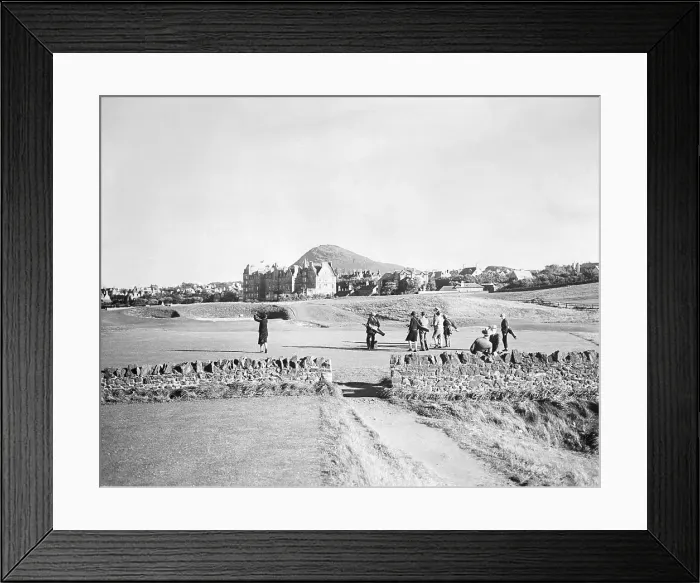 Framed Print : View of Golf Course Framed Print : View of Golf Course